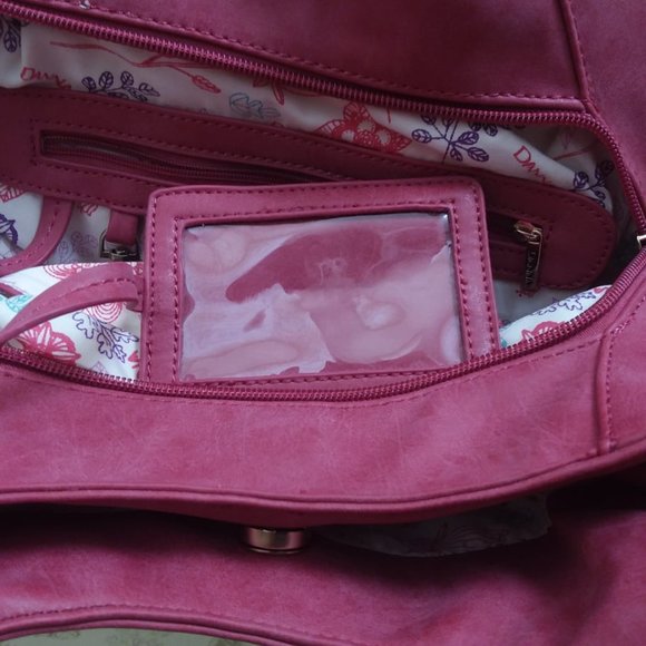 Danna Pink floral purse Faux leather. - Picture 3 of 13